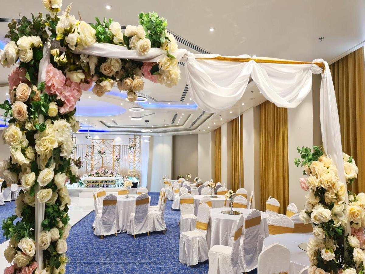Rozana Hotel Muscat Eksteriør billede