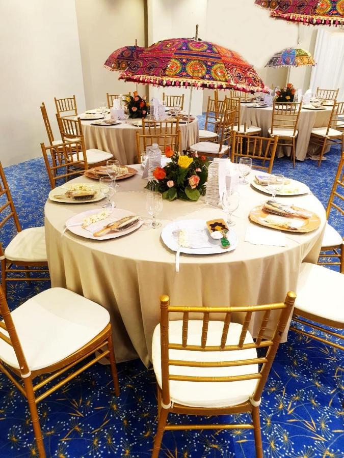 Rozana Hotel Muscat Eksteriør billede